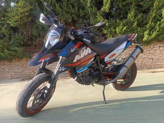 KTM 690 supermoto lc4 