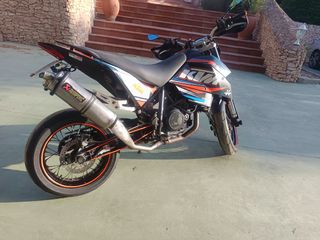 KTM 690 supermoto lc4 