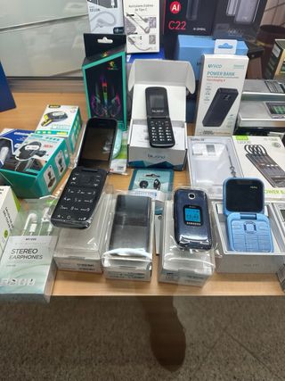 Nokia 2720 Flip 4G - Teléfono móvil