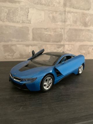 BMW i8 1:24 - Coche de colección