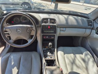 Mercedes-Benz  CLK 230 kompressor 
