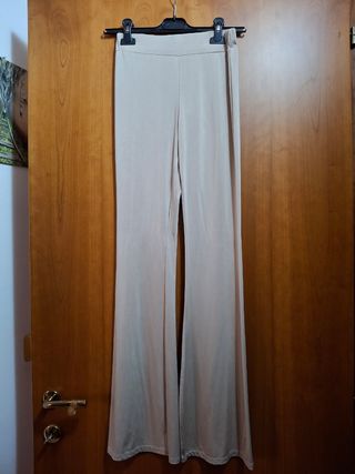 Pantaloni a zampa beige