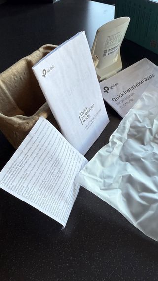 tp-link N300 Wi-Fi Extender