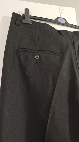 Pantalón de Pinzas Gris Oscuro Talla 54