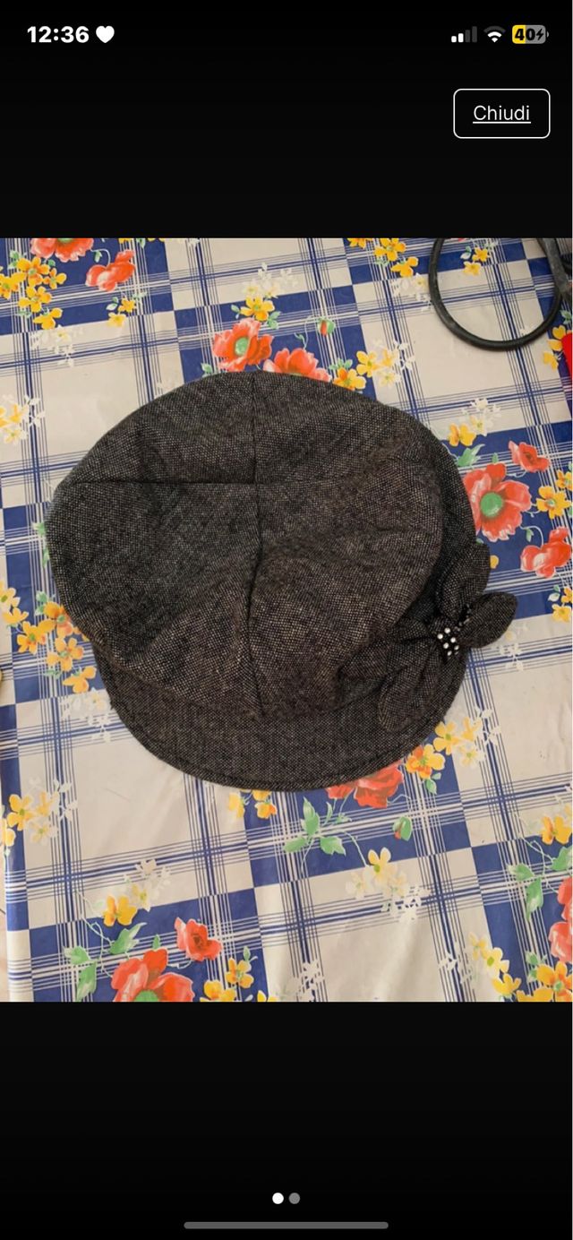 Cappello grigio donna