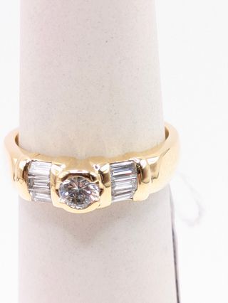 Anillo oro 18k brillantes