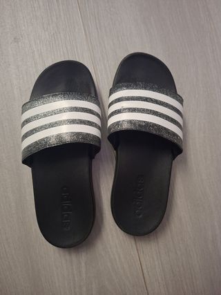 Chanclas Adidas niña talla 35