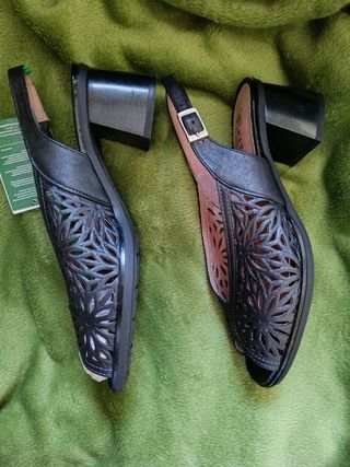 Sandalias Pitillos mujer negras 39