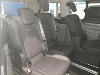 Ford Tourneo Custom Titanium 2025