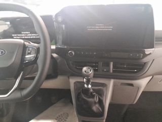 Ford Tourneo Custom Titanium 2025