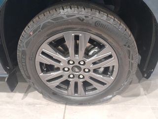 Ford Tourneo Custom Titanium 2025