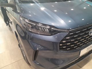 Ford Tourneo Custom Titanium 2025