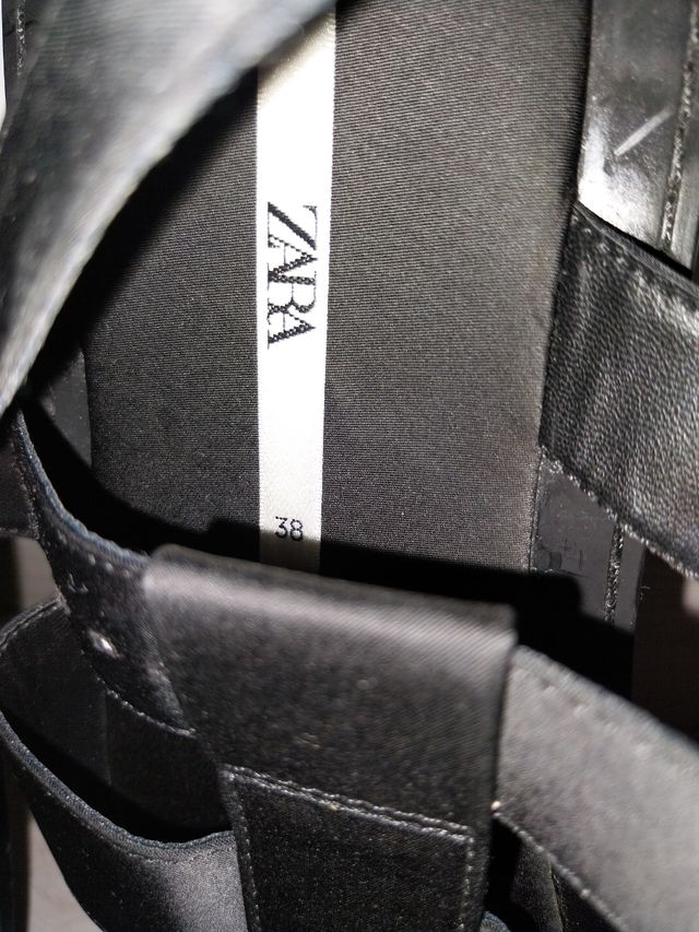 Sandalias Zara negras 