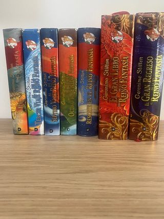 Reino De La Fantasia 1,3,7,8,9
2 Libros grandes