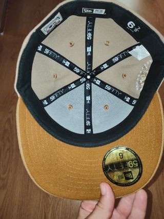 Gorra New Era LEER descripción 