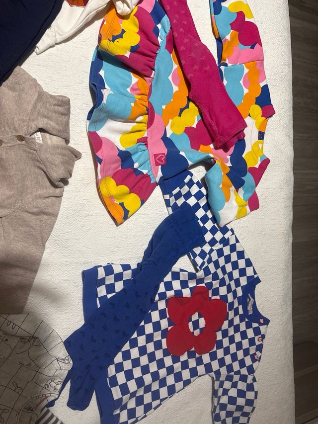 Ropa bebé 18-24 meses, vestidos agatha ruiz prada,