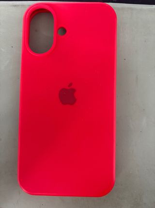 Funda silicona iPhone 16