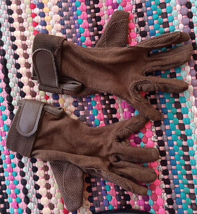 Casco equitación 48-52cm + guantes