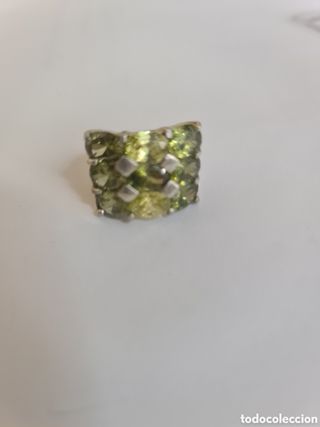 #1036 Anillo piedra verde en plata de ley 925 1.7 