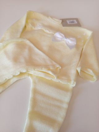 Conjunto bebé recién nacido, color amarillo perle