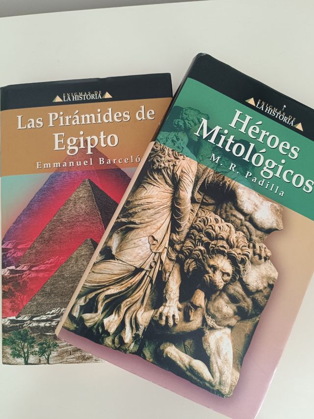 Héroes mitológicos, Las pirámides de Egipto