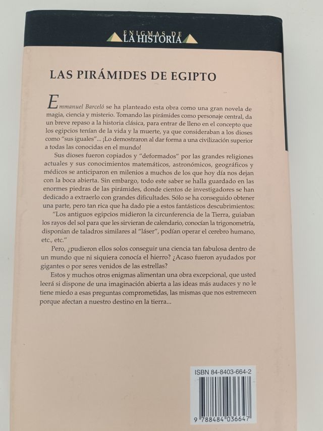 Héroes mitológicos, Las pirámides de Egipto