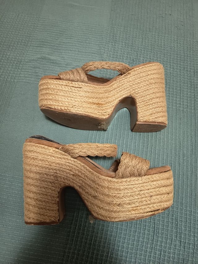 Tacones esparto beige