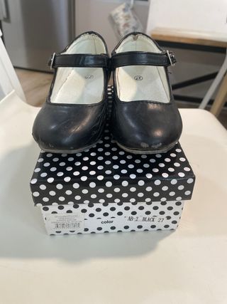 Zapatillas flamenco niña negras