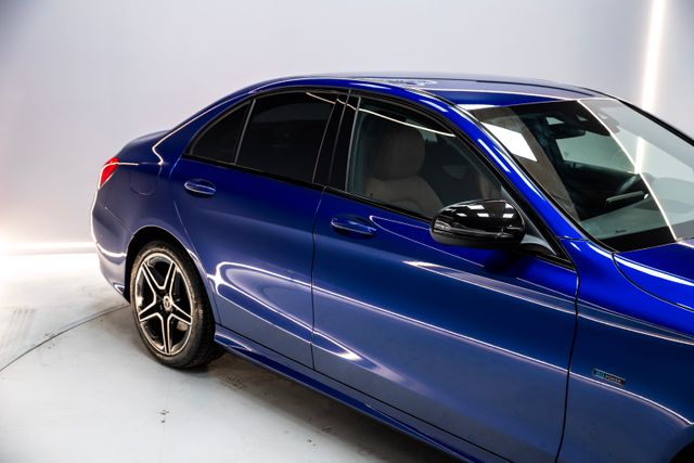 Mercedes-Benz Clase C C300e AMG Line IVA DEDUCIBLE