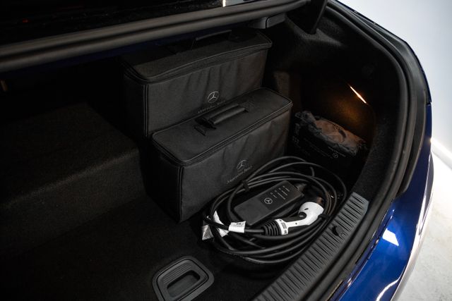 Mercedes-Benz Clase C C300e AMG Line IVA DEDUCIBLE