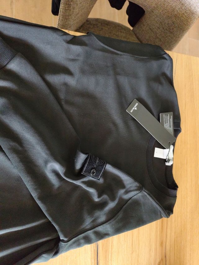 Sudadera Stone Island negra