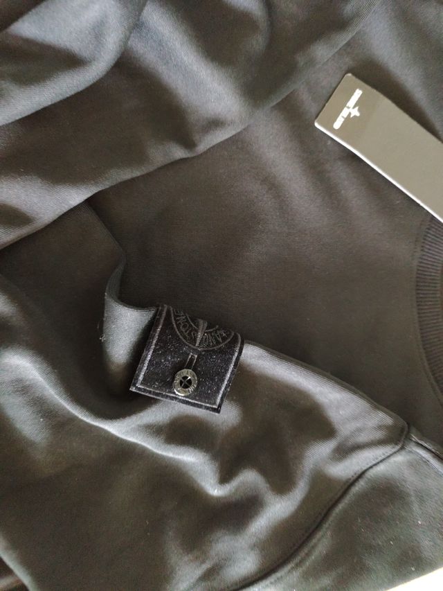 Sudadera Stone Island negra