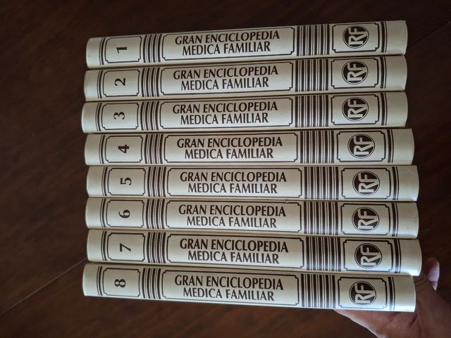 Gran enciclopedia medica familiar