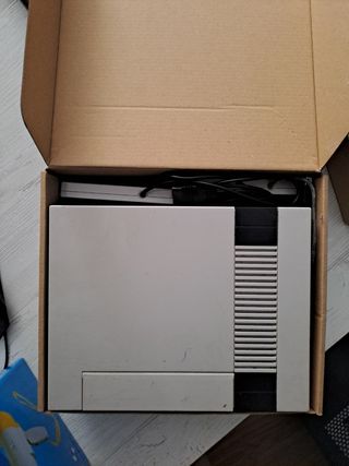 NES Nintendo. Consola + Tetris