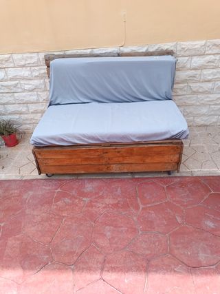 Sofás jardín de madera reciclada