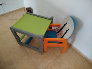 Trona con mesa infantil