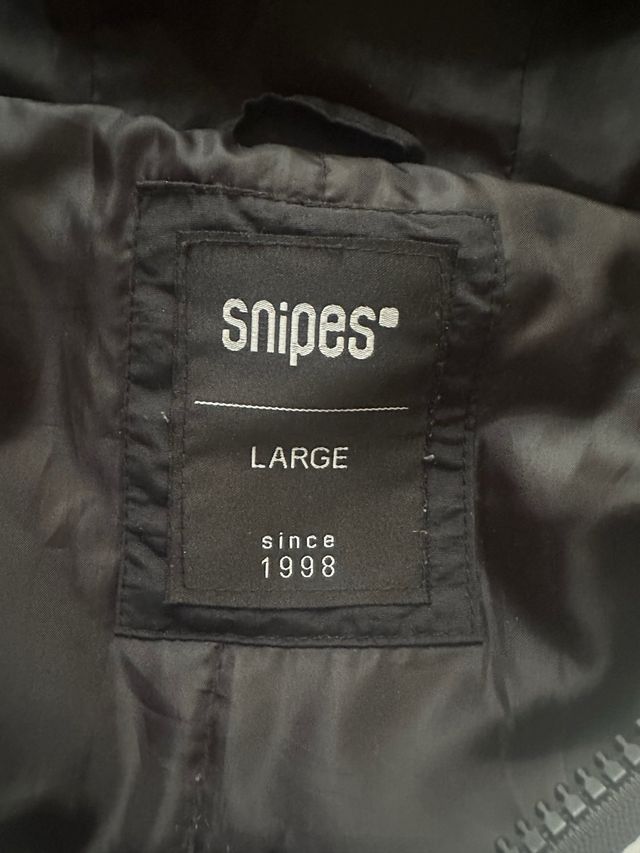 Chaqueta Snipes negra y blanca