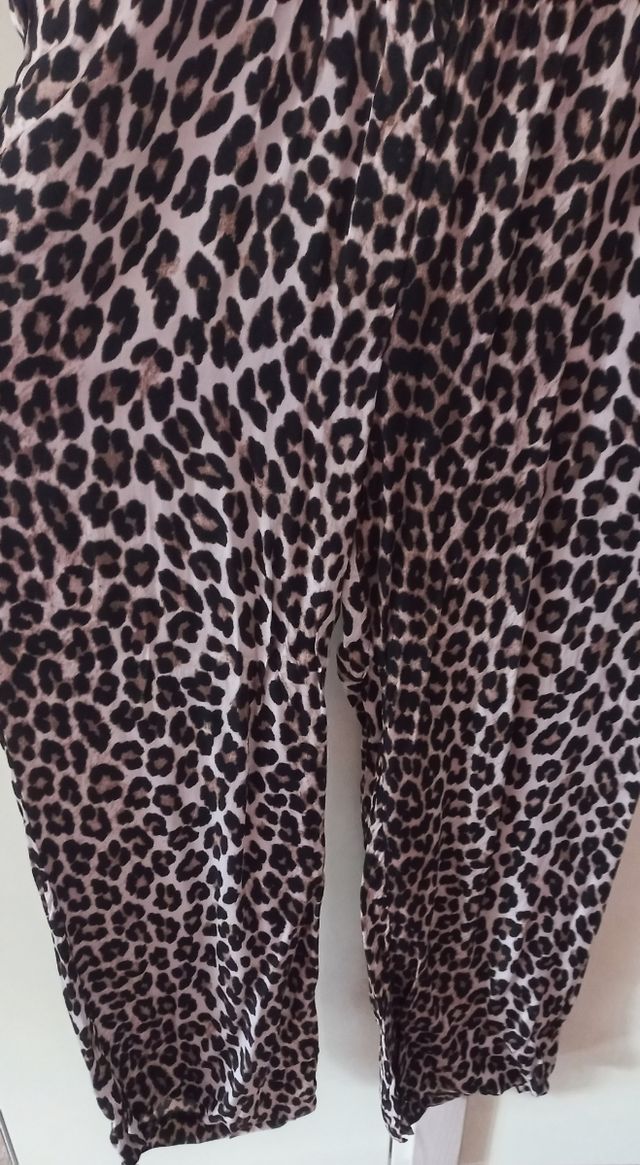 Pantaloni stampati leopardo 100% viscosa