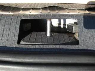 Tampa porta-malas Opel Zafira B