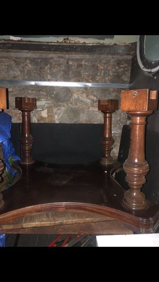 Mesa redonda antigua 12 sillas