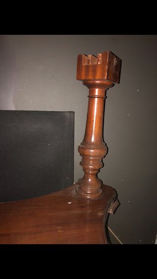 Mesa redonda antigua 12 sillas