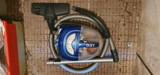 Aspiradora AEG CyclonCompact