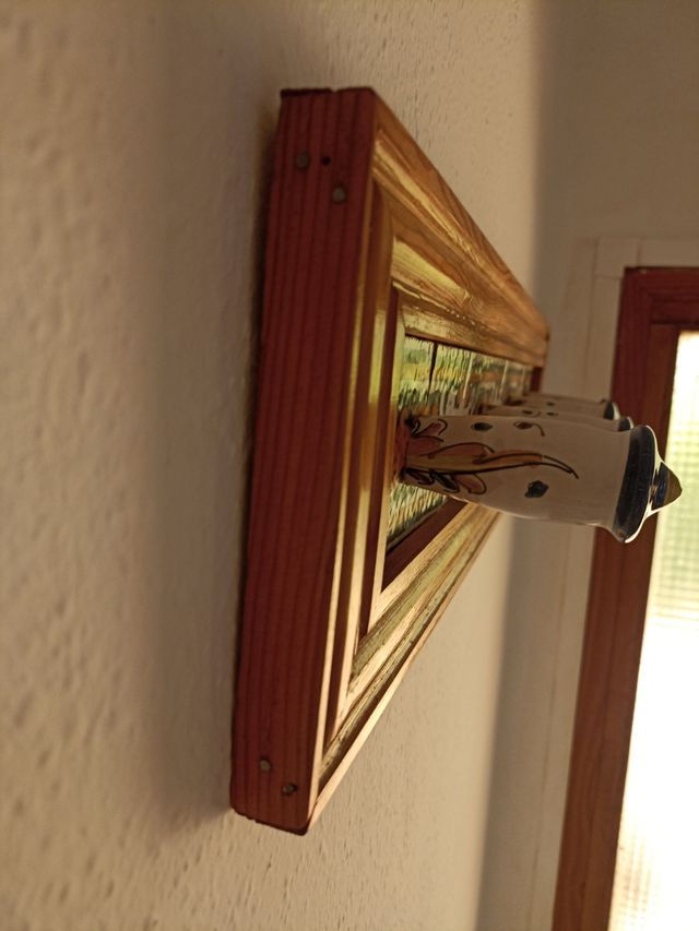 Appendiabiti da parete in ceramica e legno