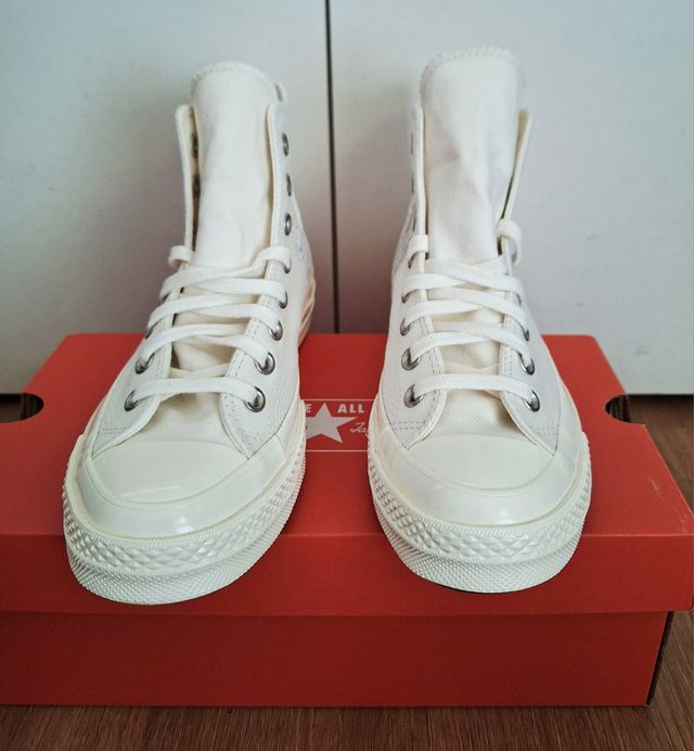 Converse Chuck Taylor bianche