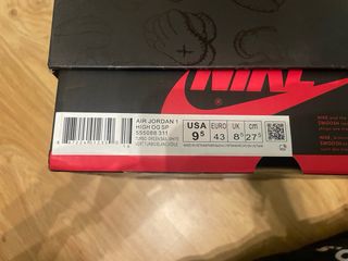 Jordan 4 Retro x KAWS