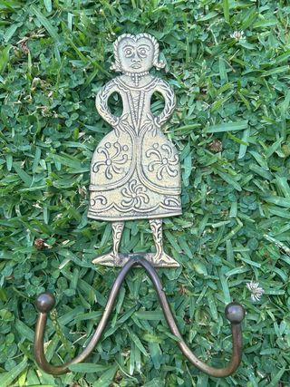 Perchero bronce antiguo