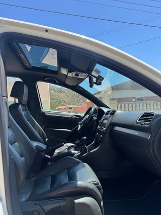 Volkswagen Golf  6 R 2012