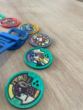 2 Relojes Yokai Watch + 9 Medallas
