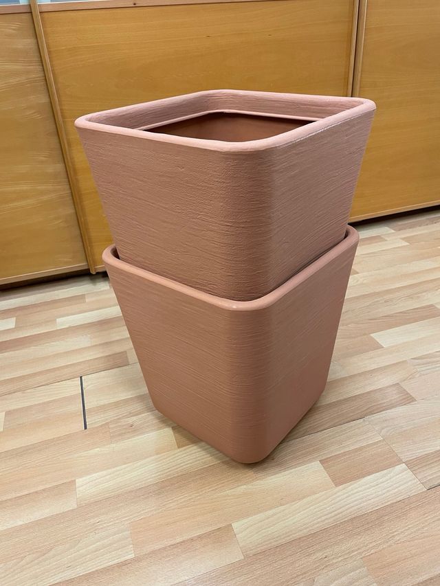 2 Vasi quadrati - Marrone