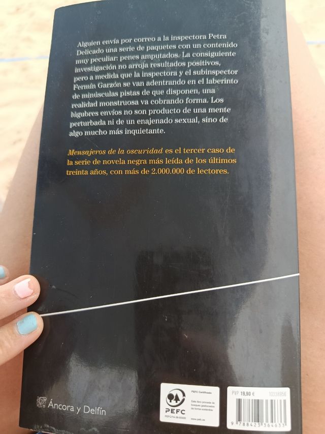 Mensajeros de la oscuridad